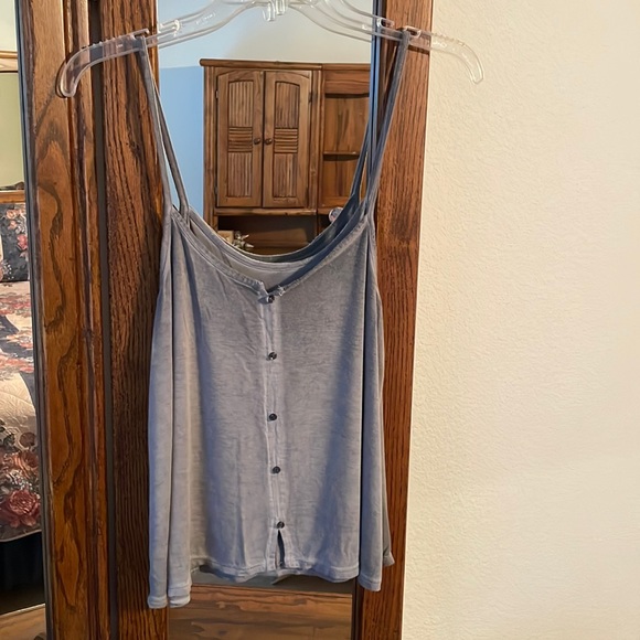 American Eagle Outfitters Tops - American Eagle Gray Crop Top